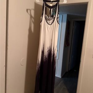 Elegant Black and White Maxi Dress